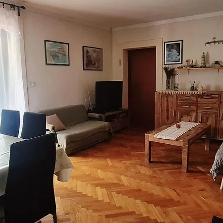 Petra, Baska *
