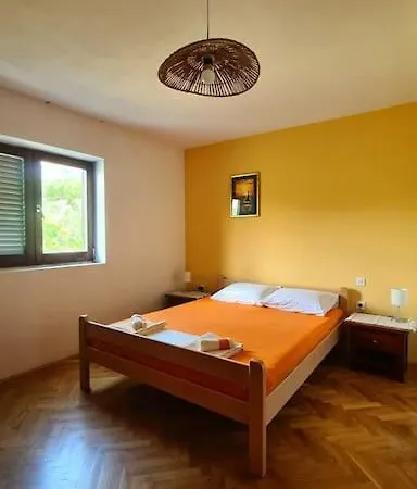 Petra, Baska * Jurandvor