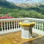 Apartman Petra, Baska *