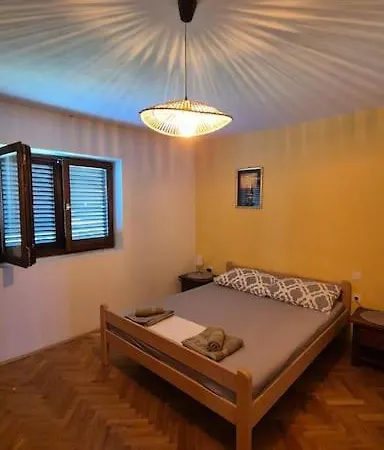 Petra, Baska Apartmán Jurandvor