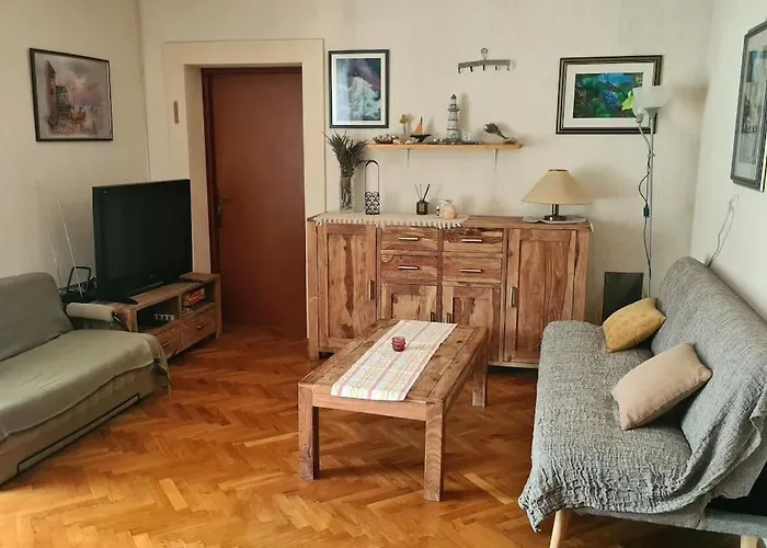 Petra, Baska * Jurandvor